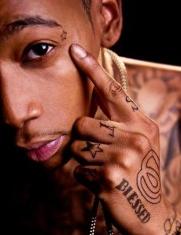 Wiz Khalifa with hand tattoo picture